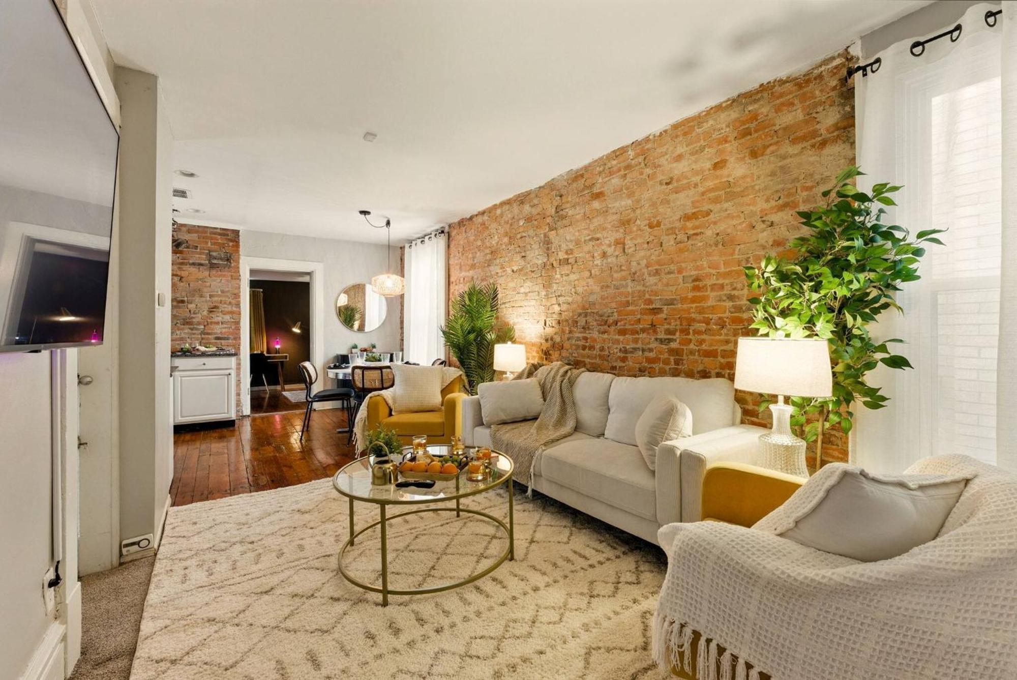 Walk To Osu/short North~free Parking~convention *